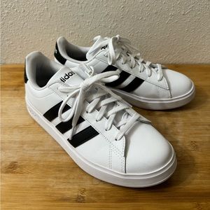 Adidas Grand Court Cloudfoam Sneakers